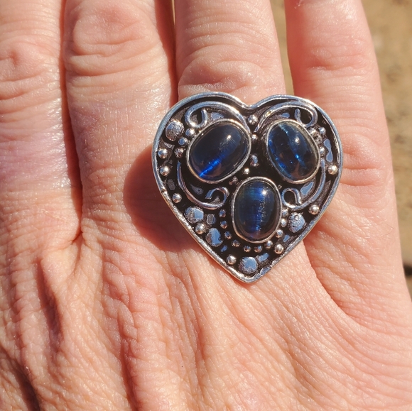 New Amazing Blue Kyanite Heart Shaped 925 Silver Ring. - Picture 5 of 16